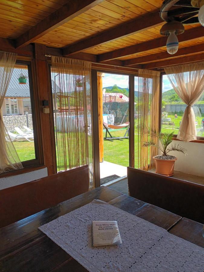 Casa Mary Mar Hotel Tîrgu Ocna Екстериор снимка